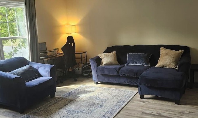 Stafford House | 3-bedroom house close to 45 minutes to DC, Stafford VA