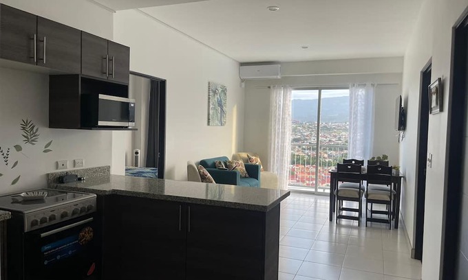 Heredia Apartment | GREAT apartment nexcellent location