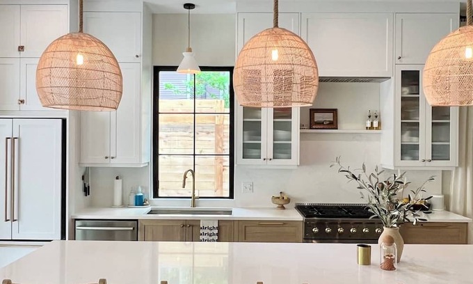 Travis Heights House | Walkable SoCo Gem w/Open-Air Living, Heatable Pool, 2 Offices for Remote Work
