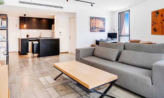 Florentin Apartment | Bright and Hype 2BR in Florentin by FeelHome