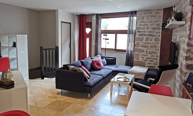 Faubourg-Raines Apartment | Peaceful Haven in the Vibrant Heart of Dijon