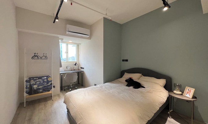 Daan Apartment | Zhongxiao Fuxing High-Rise View Apartment - Three Rooms, Two Bathrooms