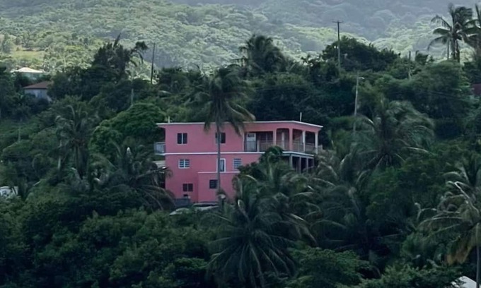 St. John's Apartment | Beautiful modern retreat with stunning views of mountain ranges & Seaview