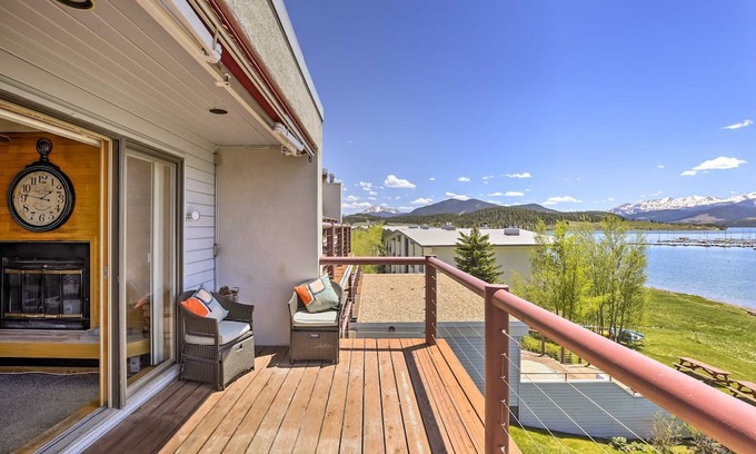 Dillon House | Beautiful Dillon Bay