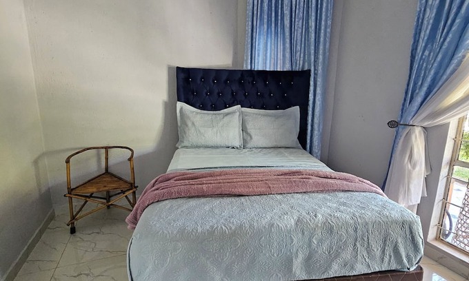 Zimbabwe House | Looking for a relaxing getaway, try Pagotwe lodge in Hauna, Honde Valley