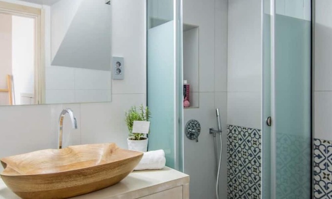 Mochlos Apartment | The Wave House | Seafront Escape in Peaceful Mochlos
