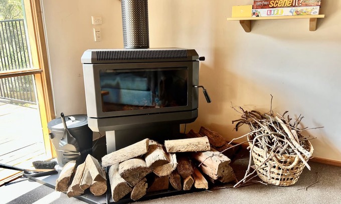 Sawmill Settlement Cabin | Welcome to Albaski Lodge – Your Base for Mountain Adventures