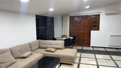 Bouisseville House | Villa luxe avec une piscine a louer a Ain el Türck Oran