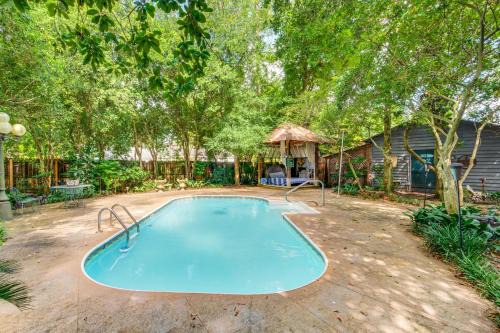 New Roads House | Whimsical New Roads Home Less Than 1 Mi to Main Street!