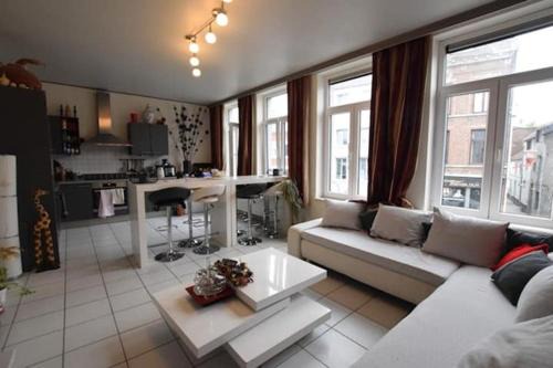 Gembloux House | Super appart lumineux et calme en plein centre